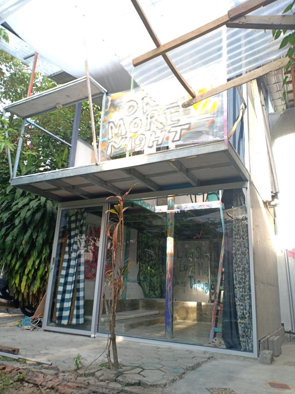 Yez Yez Yez All Good Hostel Yogyakarta Exterior photo